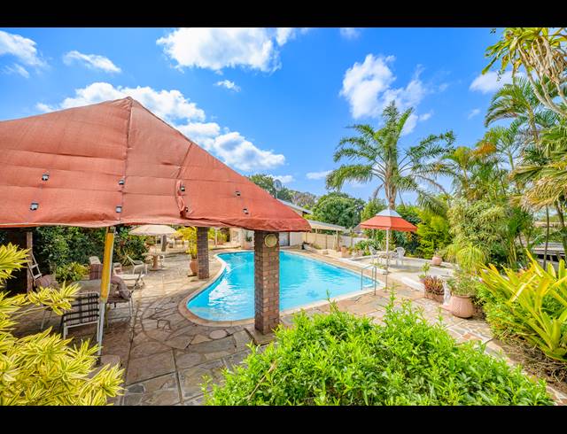 8 BEDROOM HOUSE FOR SALE IN ESCOMBE